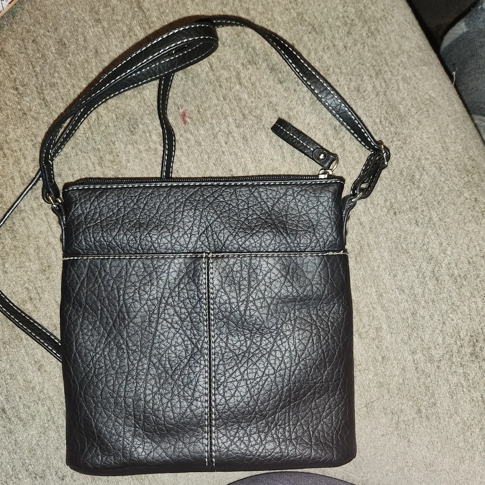 Kelly & Katie Textured Black Crossbody Bag